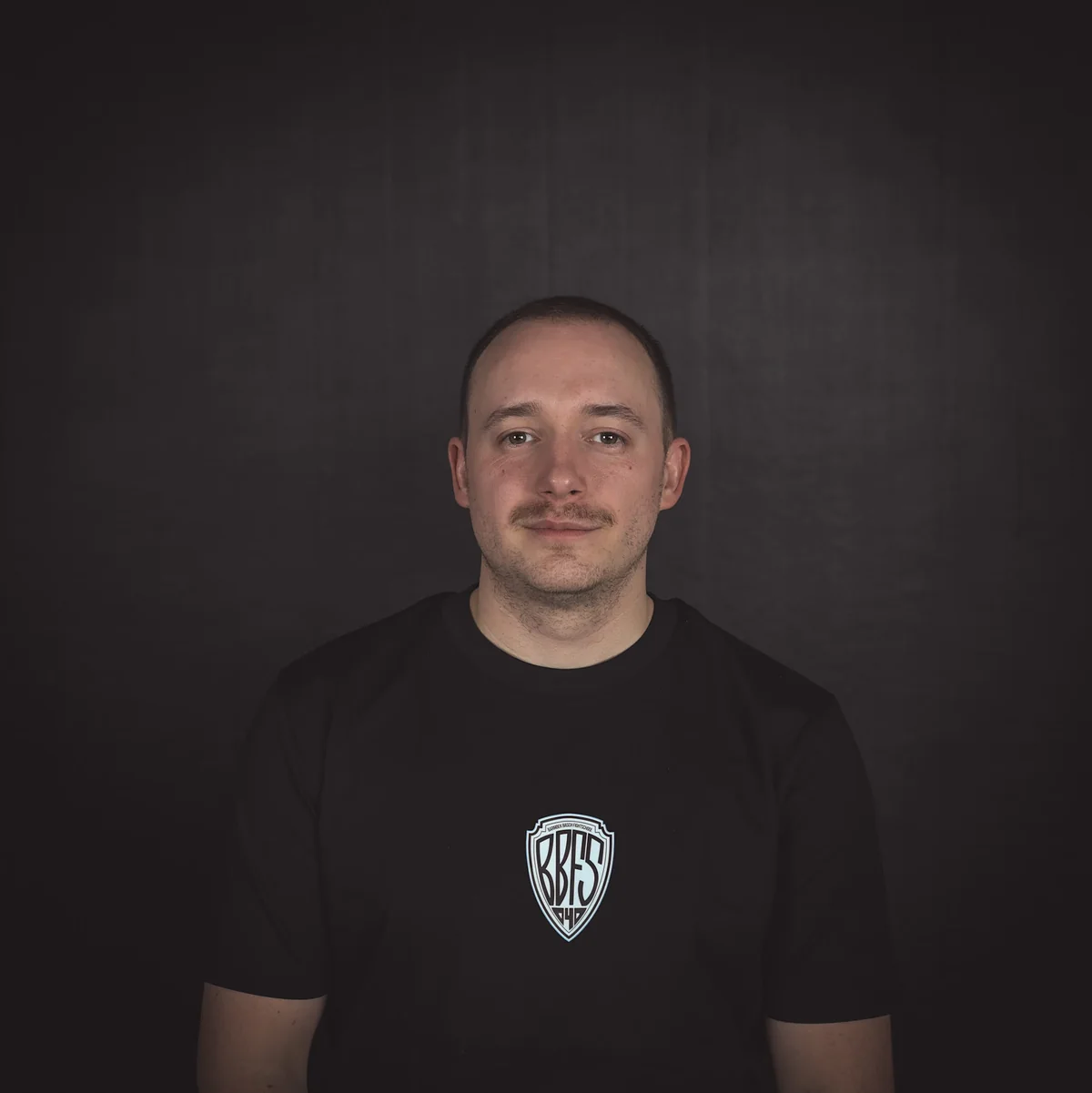 Porträt von John, Co-Trainer der Barmbek Basch Fightschool